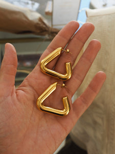 Pendientes Geometric 008 - Acero dorado 316L baño oro 18k - par 30€