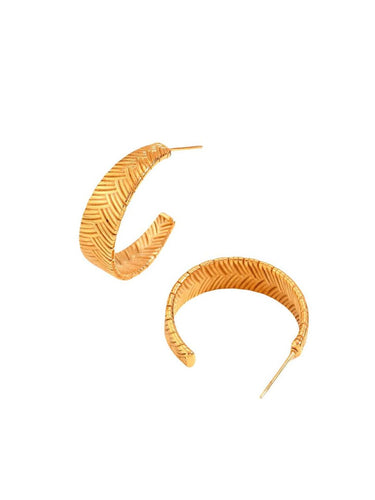 Pendientes aros plumas · Acero dorado 316L baño oro 18k